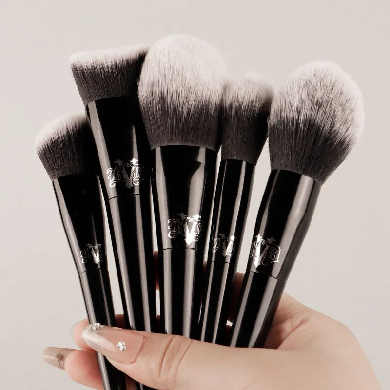 Kat Von D  Makeup Brush Set & Kit Foundation Blush Highlight Concealer Powder Sculpting Eyeshadow Brush